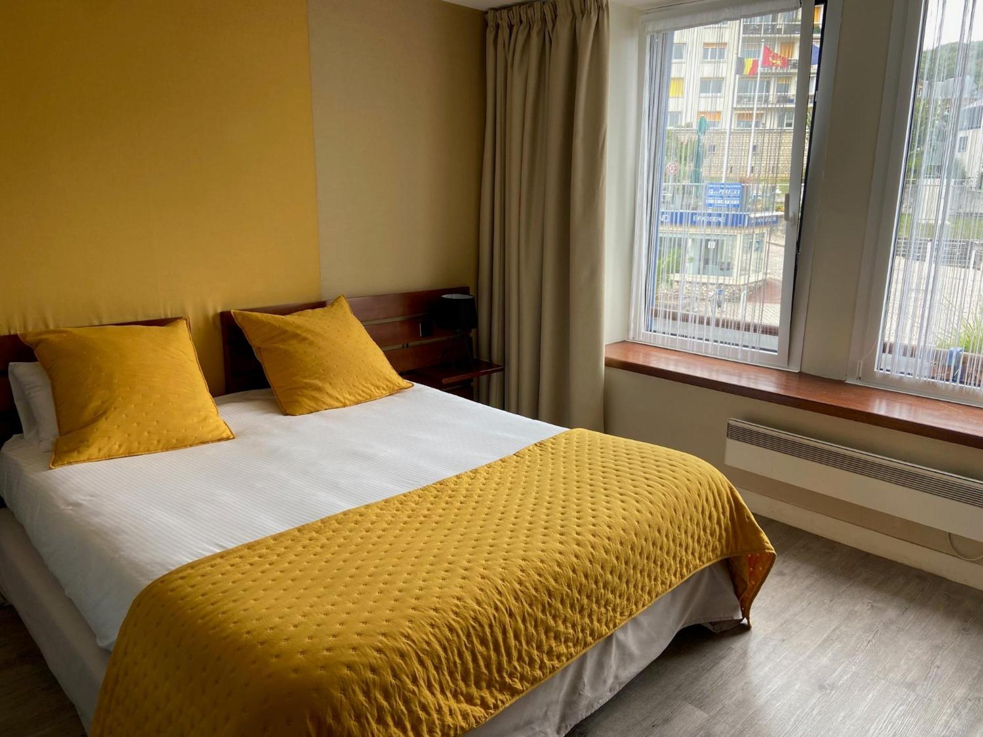 Logis Hotel - La Petite Rade Le Havre Eksteriør bilde