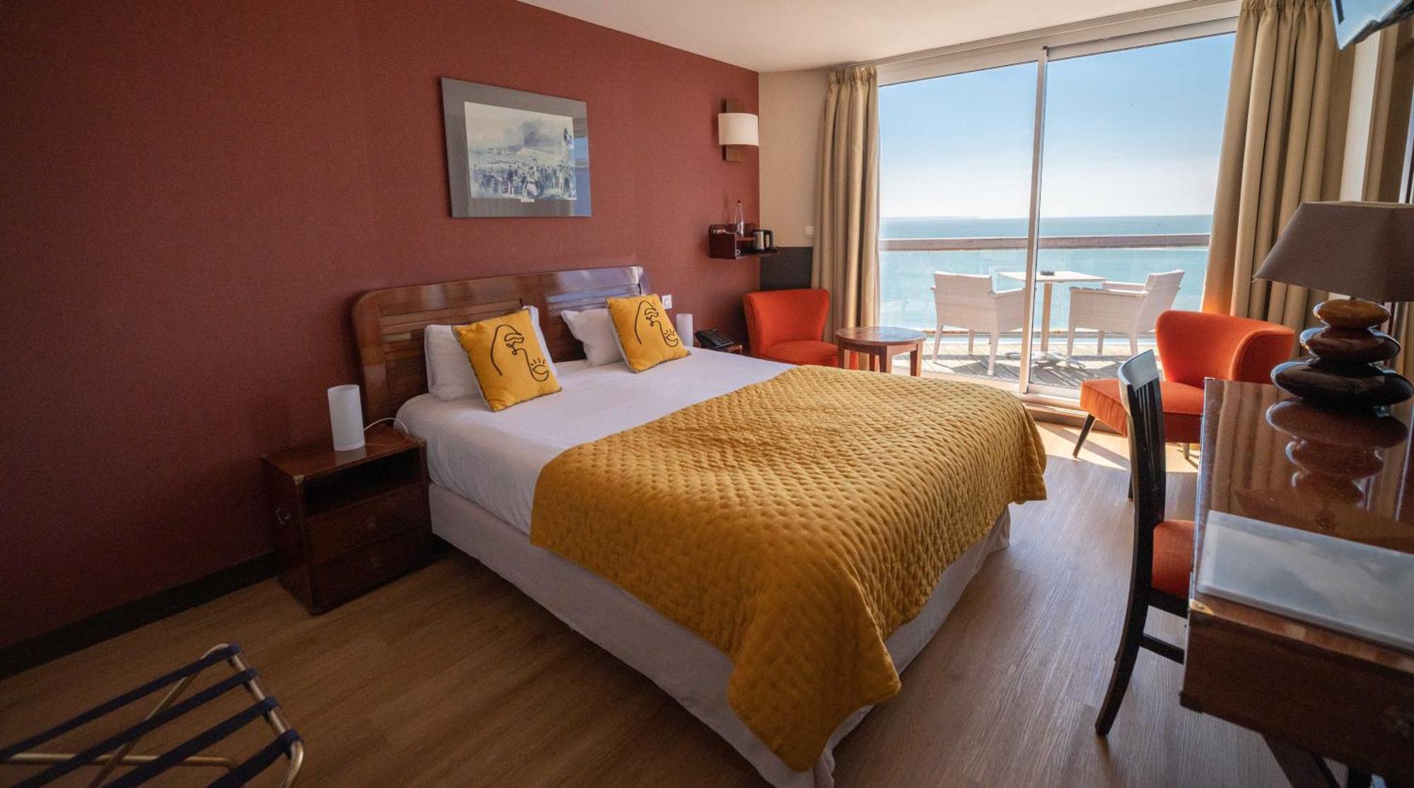 Logis Hotel - La Petite Rade Le Havre Eksteriør bilde