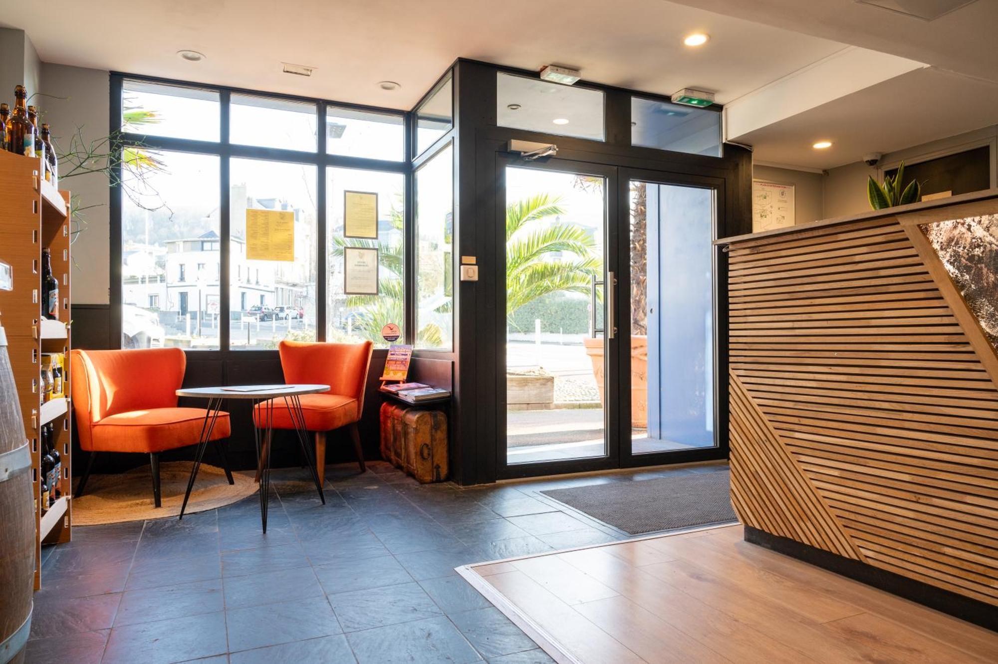 Logis Hotel - La Petite Rade Le Havre Eksteriør bilde